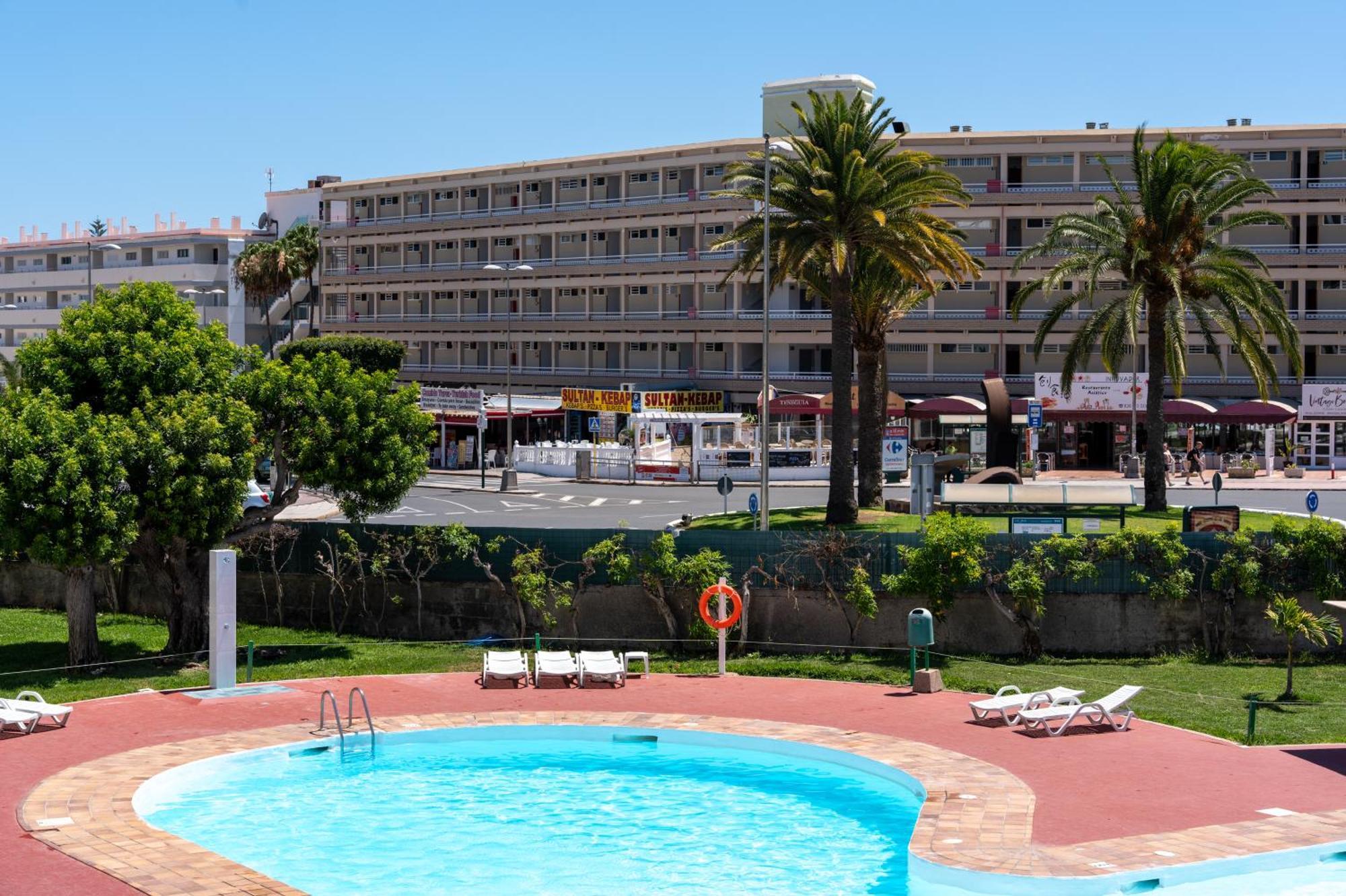 Apartment Garden View Iguazu 3 Near Yumbo Playa del Ingles (Gran Canaria)